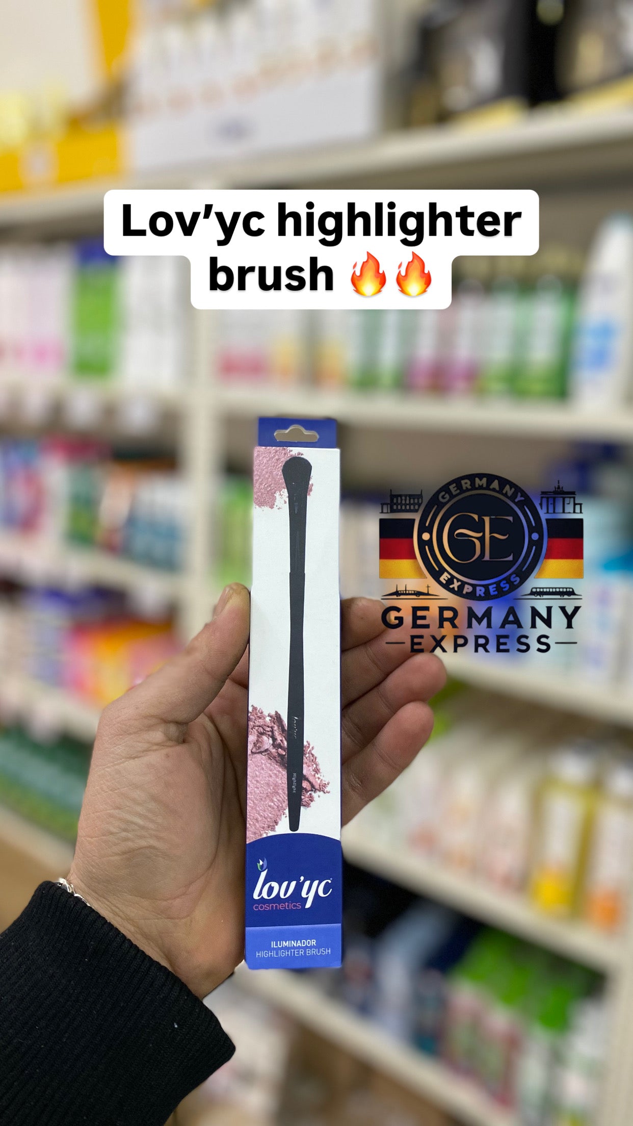 Lov’yc Cosmetics HIGHLIGHTER BRUSH