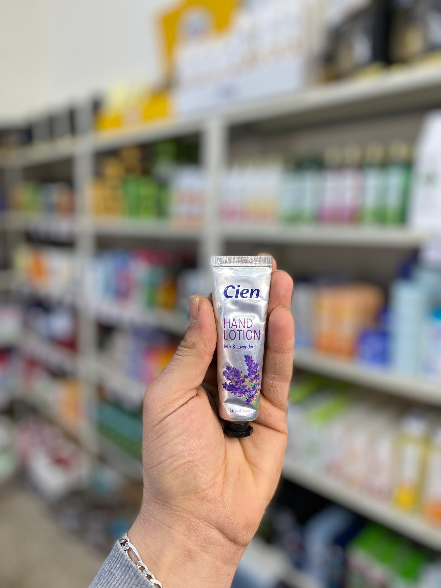 Cien hand lotion Milk & Lavender 30ml