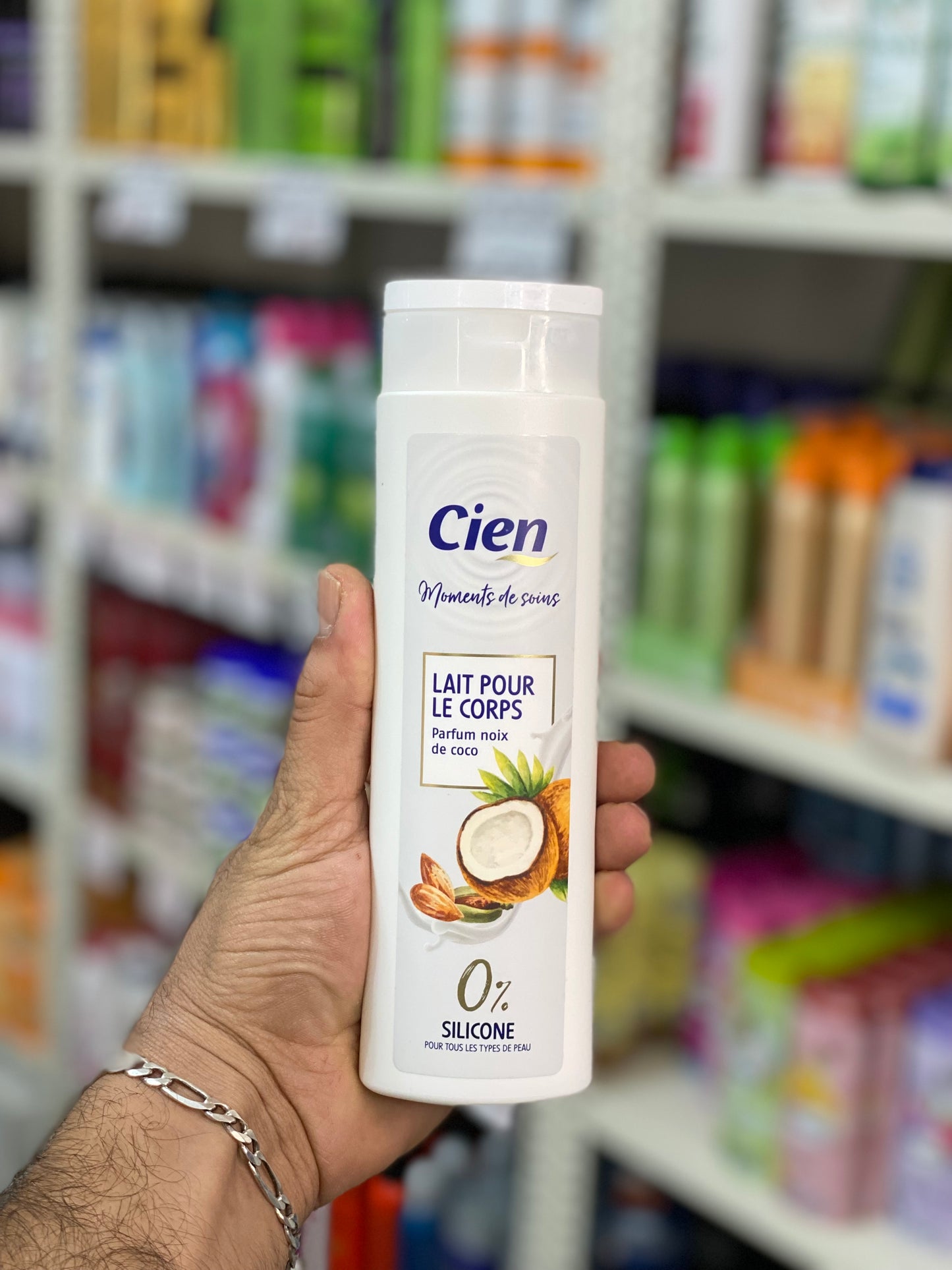Cien Moments de soins Body lotion Parfum noix le coco. 300ml
