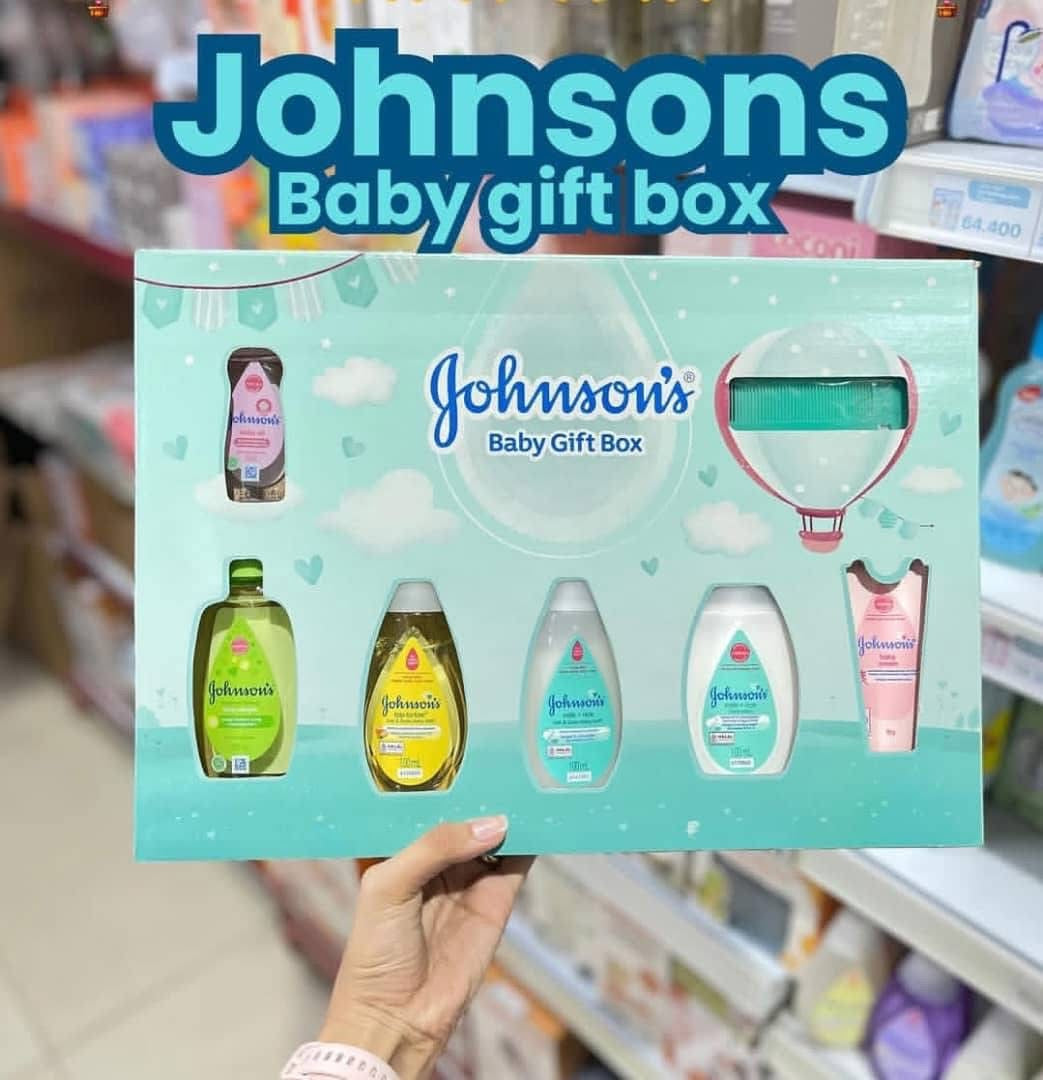 Johnsons Baby gift box. 7 PCS