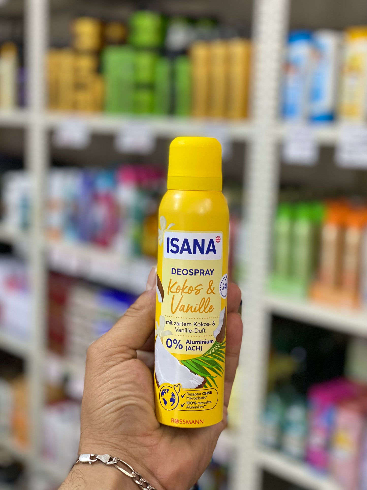Isana Deodorant Deo-Body Spray. 150ml