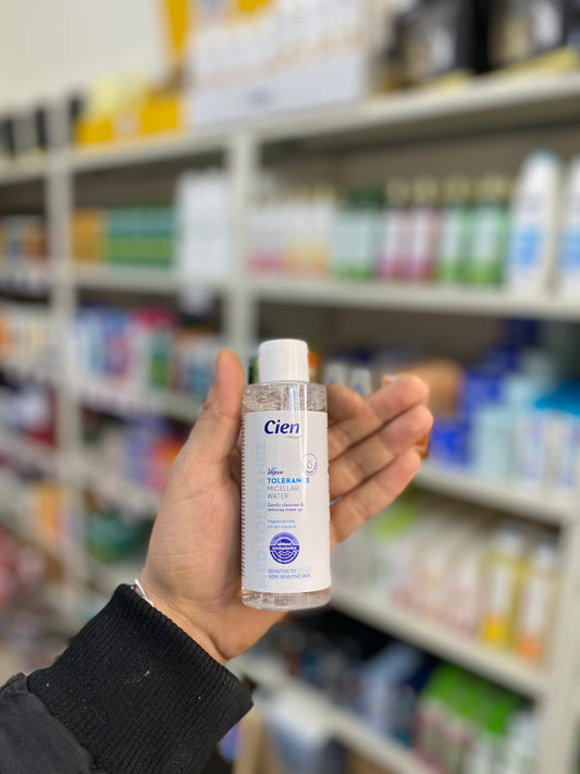 Cien MICELLAR WATER Gently cleanses & Removes make up -sensitive to very sensitive skin 200ml