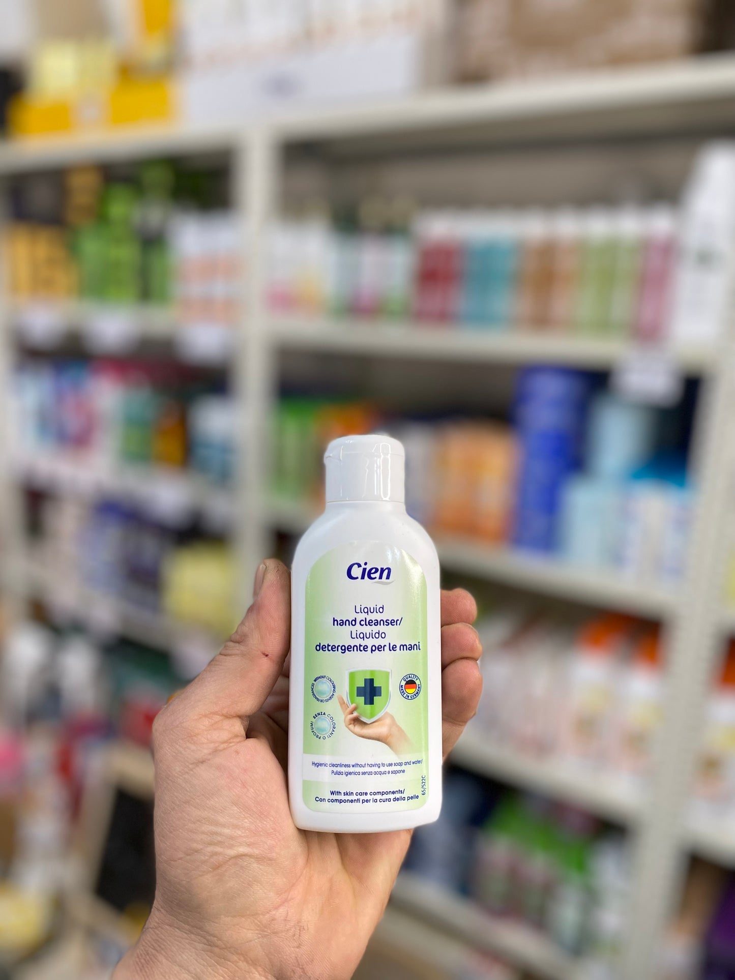 Cien Liquid hand cleanser. 150ml