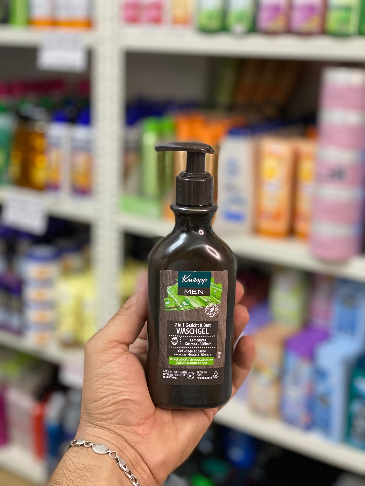 Kneipp MEN 2 in 1 Face & Beard Wash Gel. 250 ml